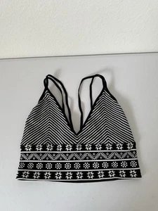 Free People Movement Black and White Geometric Crop Top Size M/L NWOT - Picture 1 of 9