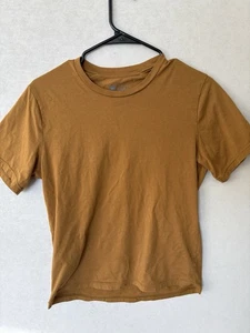 Janji Runterra Shirt Mens Small Supima Blend Short Sleeve Athletic Tee Tan Earth - Picture 1 of 9