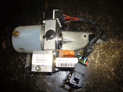 Bomba superior convertible Audi A4 B6 y B7 menos motor 8H0 871 611 2003-2009 Foto 1 de 4