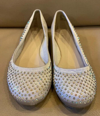 Cupcake Couture PAULETTE 531182 Girls Round Toe Flats Satin Jeweled Shoes Size 3 - Image 1 of 4