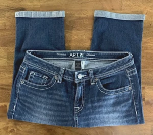 Vintage Apt 9 Skimmer Denim Stretch Distressed Dark Wash Cuffed Size 6 Inseam 16 - Picture 1 of 3