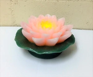 Home Reflection Floating Wax Water Lilly Luminary Flameless Candle w Timer - Picture 1 of 4