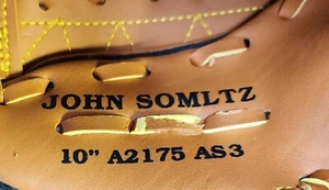 John Smoltz 10" Wilson Model Baseball Glove A2175 AS3 Autographed Atlanta Braves - Picture 1 of 16