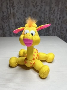 "De colección 1996 Skyline Prod Jirafa Cuello Extendido Tipo Puffalump Cuerpo Rosa Labios 9""" - Imagen 1 de 5
