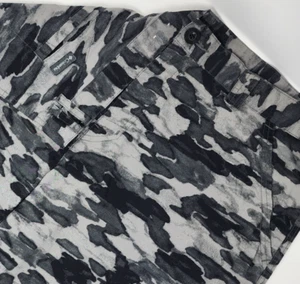 Pantalones Cortos de Carga Columbia Omni-Shade Para Hombre 40 Negro Gris Camuflaje Utilitario 11" - Imagen 1 de 9