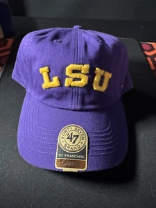 Gorra ajustada LSU Tigers NCAA 47 marca franquicia ¡¡¡GRANDE NUEVA!!! Púrpura - Imagen 1 de 2