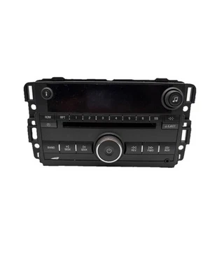 ⭐️Radio reproductor de CD Chevy Impala AM FM 2009-2013 con entrada auxiliar parte 22804479 Foto 1 de 4