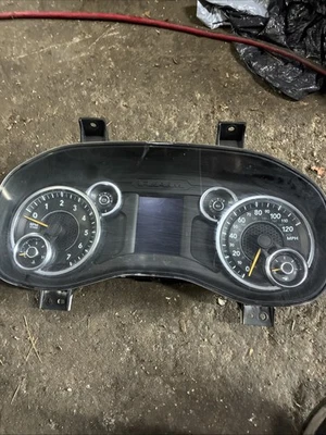 Ram 2500 2021 OEM velocímetro calibre grupo 123 k millas Dodge P6849263AD Foto 1 de 4
