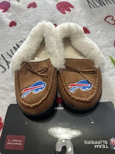 FOCO Buffalo Bills Women’s Slippers Size Small (5-6) NWT - Picture 1 of 7