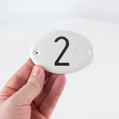 Casa Esmalte Vintage Número 2, Blanco Industrial Número 2, Esmalte Puerta Número 2 Foto 1 de 4