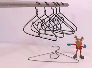 6 Pc Five Vintage Rare 5 Inch Doll Hangers Metal Wire W/Hearts & 1-7 In Hanger - Picture 1 of 5