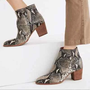Nuevas Botas al Tobillo Madewell The Rosie Snake en relieve - Imagen 1 de 11