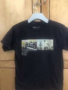 young and reckless t shirt Youth Medium - Picture 1 of 4