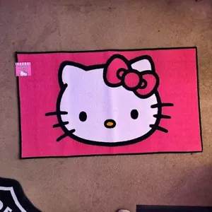 Hello Kitty Accent Rug Pink - Picture 1 of 2