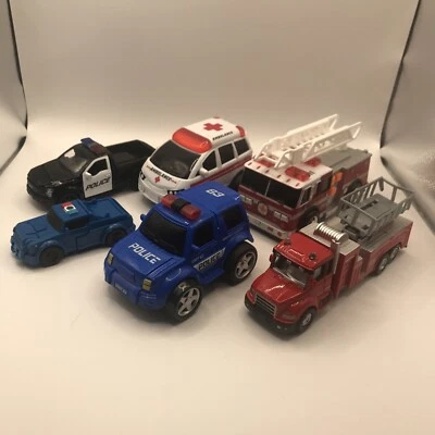 Lote de 6 vehículos de emergencia sin marca camiones ambulancia bomberos más usados en excelente estado *leer* 75 Foto 1 de 4