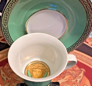 VERSACE MEDUSA TASSE UNTERTASSE SET Tee Kaffee Prestige Abendessen Zuhause NEU SALE - Bild 1 von 10