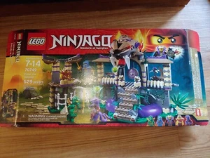Lego Ninjago Entra nel Serpente 70749 solo scatola e manuale - Foto 1 di 8