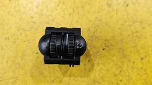 VW EOS MK1 2.0 TDI FSI 06-11 HEADLIGHT ADJUSTER SWITCH CONTROL SWITCH 1Q0941333A - Picture 1 of 3