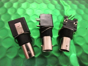 BNC Filtered Right Angle Low Profile, PCB Mount, VBF211-75, UK Stock. x3pcs - Zdjęcie 1 z 5