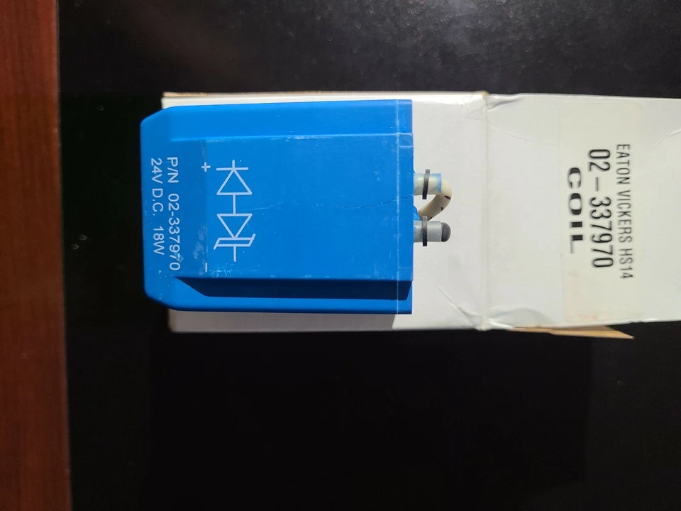 Eaton / Vickers #02-337970 Coil HS14 - NEW - Image 1 of 1
