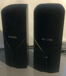 Pair of Philips Amplifiers 18x7x5cm: Connection cable 160cm, Socket cables 150cm - Picture 1 of 4