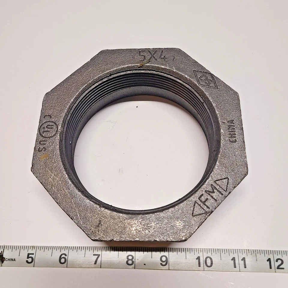 5" x 4" NPT Threaded Pipe Reducer Hex Bushing Malleable Iron - Image 1 of 4