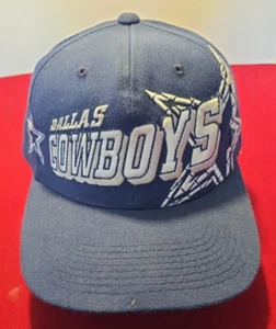 Cappello Berretto Vintage Dallas Cowboys Snapback Specialità Sportive Shadow NFL Pro Line - Foto 1 di 14