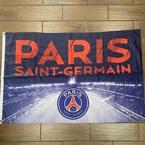 Paris Saint Germain Official Wall Decor Flag Soccer Fútbol Football 35”x53”