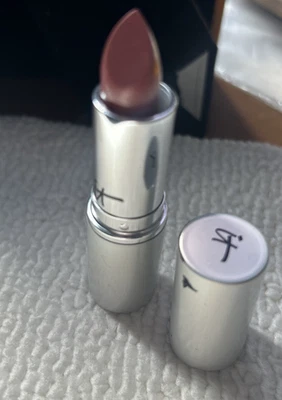 it Cosmetics Blurred Lines Smooth Fill Lipstick  Naturally Prety - Image 1 of 4
