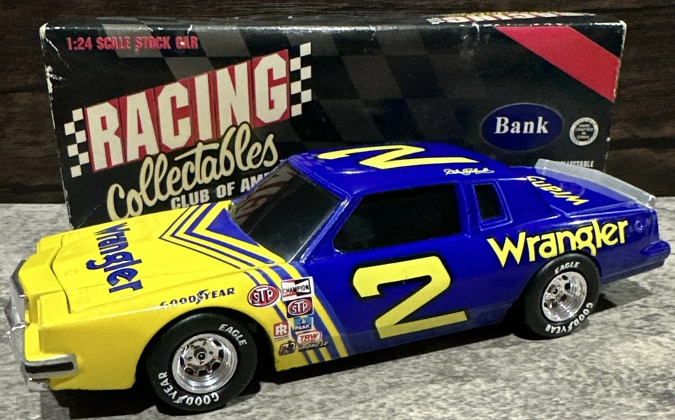 Banco diecast NASCAR 1981 Dale Earnhardt Sr #3 Wrangler Pontiac 1/24 acción Foto 1 de 4