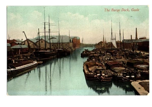 Yorkshire. The Barge Dock, Goole. - Foto 1 di 1