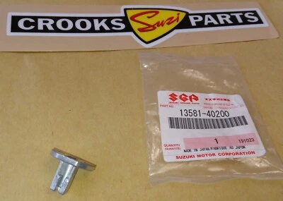 NOS 13581-40200 RM125/RM250/RM400/PE175/PE250 etc. Throttle Valve Needle Holder - Image 1 of 4
