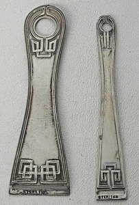 2 piezas. Antiguo juego de enhebrador de cinta de coser de ley Bodkin diseño de llave semi griega - Imagen 1 de 5