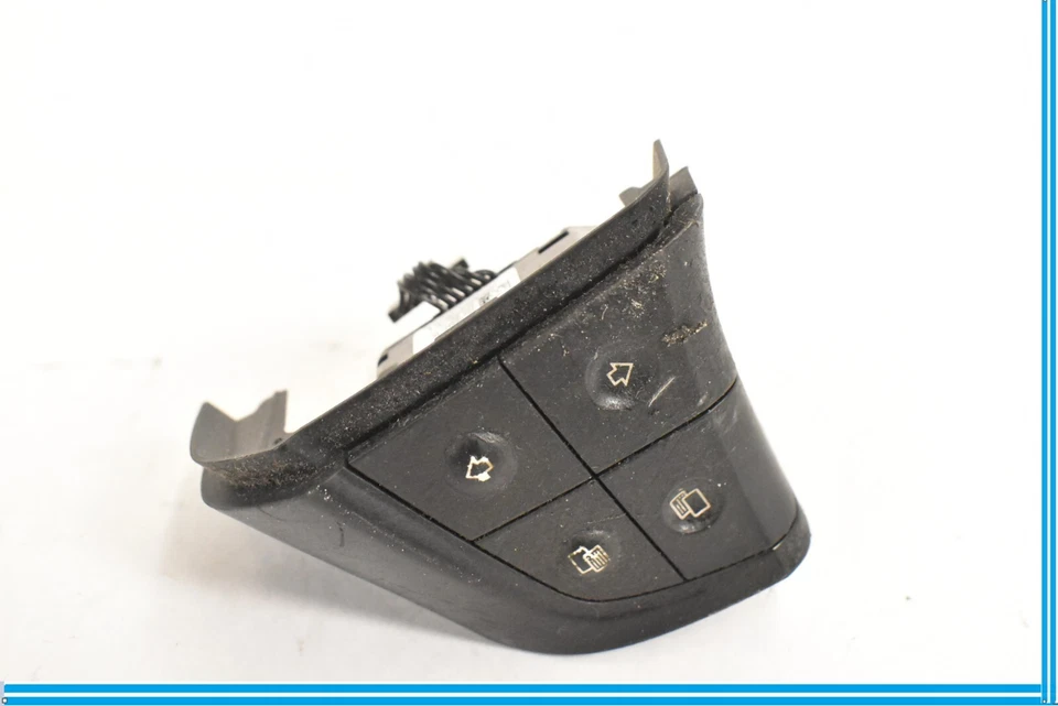 06-08 Mercedes W164 ML550 GL450 R350 Steering Wheel Button Black 2518210251 OEM - Image 1 of 4