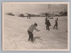 St. Christoph am Arlberg Österreich 1960 - Skipiste Parkplatz - altes Foto - Picture 1 of 2