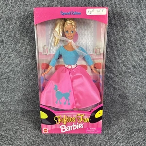 Barbie divertente bambola bionda 1996 anni cinquanta edizione speciale Mattel 15820 nuova con scatola - Foto 1 di 14