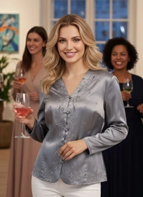 Blusa kimono satinado manga larga bordada con cuentas talla 18 LAURA SCOTT de colección. NS-5 Foto 1 de 4