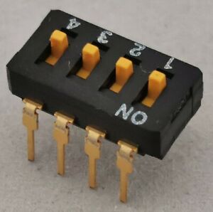 10 X NEW A6D-4103 / A6D4103 Omron, DIP Switches 4 POS Raised Actuator