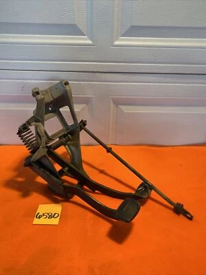 1980-86 Clutch Brake Pedal Assembly F150 F250 F350 Bronco Set Ford Pickup Truck - Image 1 of 4