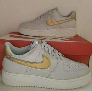 Las mejores ofertas en Zapatillas Nike Air Force 1 Dorado para Mujer | eBay
