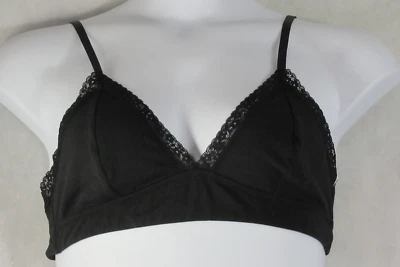 Jenni Women's On Repeat Wide Lace Bralette, Deep Black, Large - Image 1 of 3