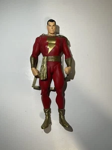 DC Direct Justice League Alex Ross Series 4 Shazam AKA Captain Marvel Figure 7” - Picture 1 of 7