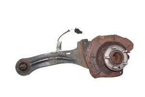 Volvo V40 Hatchback Right Rear Wheel Hub 2.00 Diesel 110kw 2016 25759465 - Picture 1 of 9
