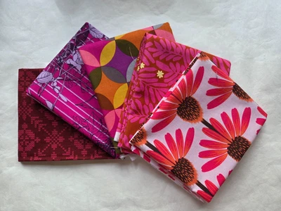 5 Fat Quarters - Red Anna Maria FQ 18 x 22 Cotton Quilting Fabric Version 2 - Image 1 of 4