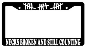 Marco de matrícula de plástico negro para cuellos rotos y aún contando - Imagen 1 de 1