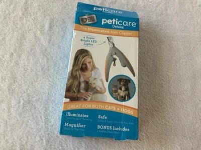 Pet Nail Clippers Illuminates Magnifier Led.  SKU 2732 - Image 1 of 2