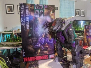 Titans Return Trypticon Complete With Box opened Inserts Unapplied Stickers - Picture 1 of 5