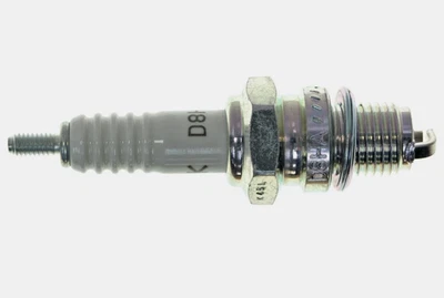 NUEVO 1966-1979 HONDA CT90 CT 90 TRAIL 90 BUJÍA NGK D8HA CANTIDAD 5 Foto 1 de 4