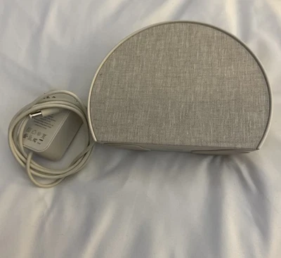 Hatch Restore 3, sleep assistant clock putty - Image 1 of 3