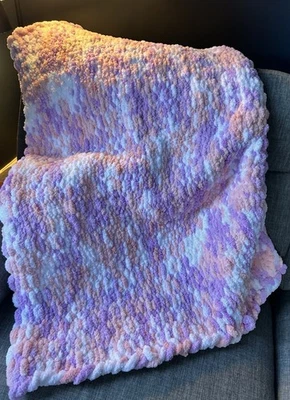 Hand/finger Knitted Chunky Blanket Pink White And Purple Very Soft And Cozy. New - Image 1 of 4